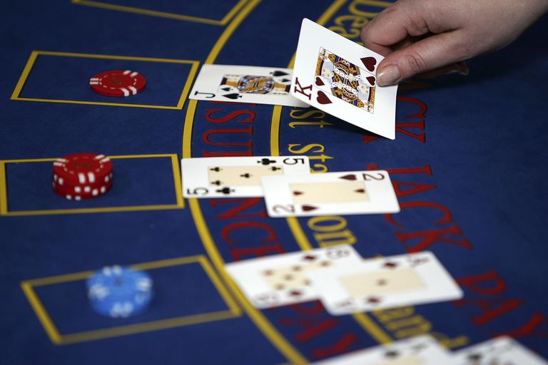 Counting Cards in Blackjack: The Science Behind the Strategy